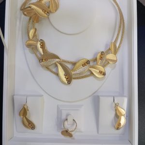4-piece jewelry set